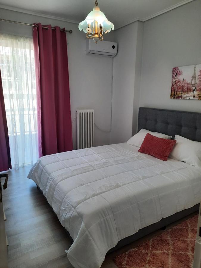 Villys Apartment Kalamata Exterior photo